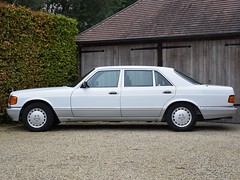 Mercedes 560 SEL (1989)