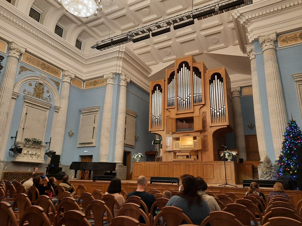 фото: Вид внутри органного зала в Челябинске 01 07.01.2022