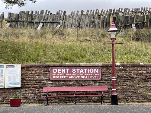 Dent station, Yorkshire Dales ©  Dmitry Djouce
