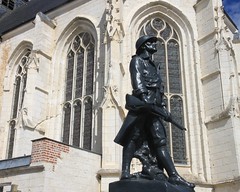 Monument aux morts de Montcavrel (Pas de Calais) -