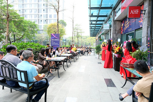 2022 Vietnam Café & Drop-in Testing Center Opening