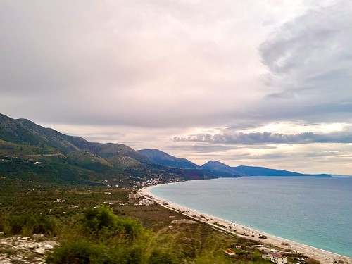 Plazhi i Borshit, Albania ©  Sharon Hahn Darlin