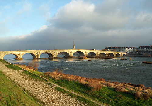 Blois (Loir-et-Cher) ©  Daniel Jolivet