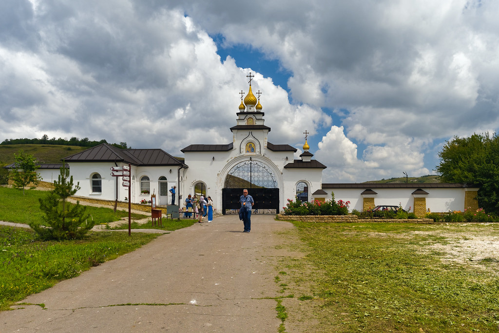 фото: Kostomarovsky Spassky Monastery 10