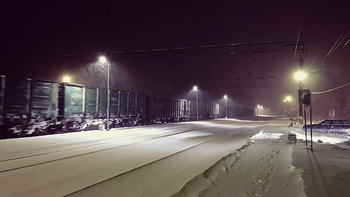 Blizzard at the train station ©  Egor Plenkin