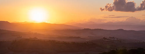 Val d'Orcia Sunset ©  kuhnmi