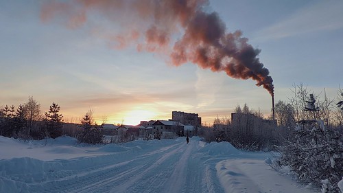 The road to the coal boiler ©  Egor Plenkin