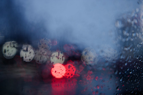 #rainy#driving #evening ©  NO PHOTOGRAPHER