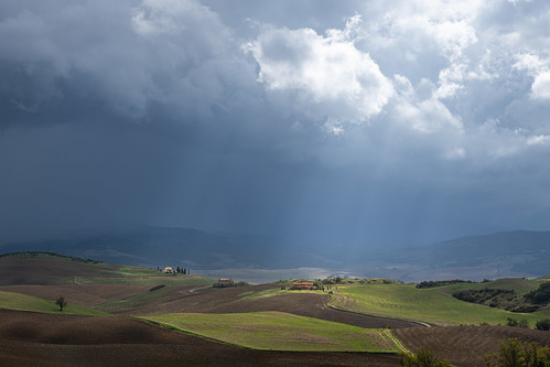 Clouds over Val d'Orcia ©  kuhnmi