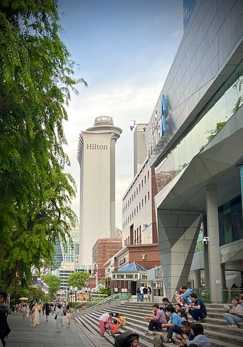 This used to be Mandarin Oriental, now Hilton Singapore Orchard (June 26, 2023) ©  Sharon Hahn Darlin