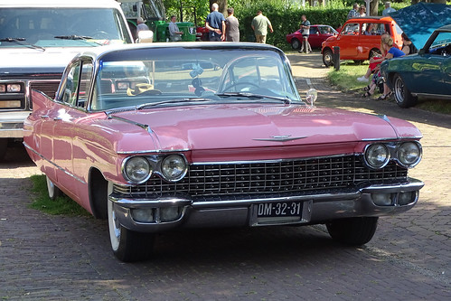 1960 Cadillac Sedan de Ville ©  peterolthof