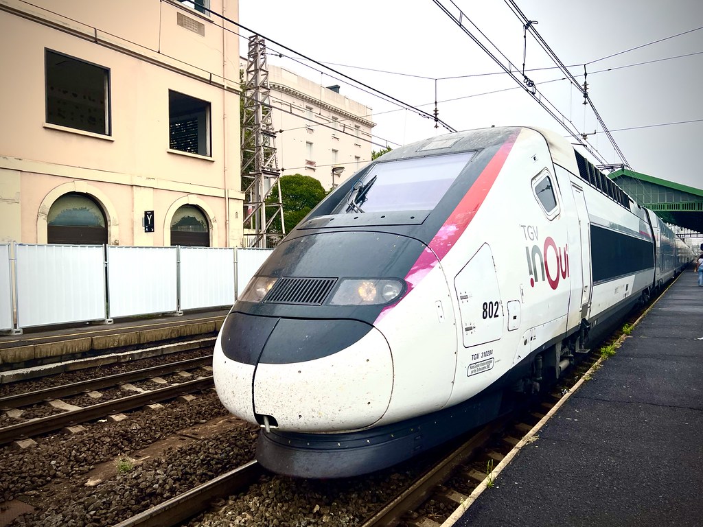 : TGV INOUI, B'eziers, H'erault, Occitanie, France 