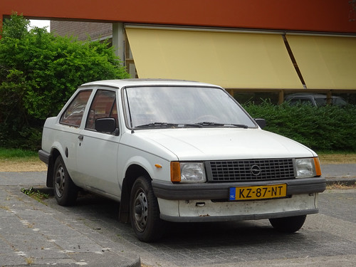 1984 Opel Corsa 1.2 TR Sedan ©  peterolthof