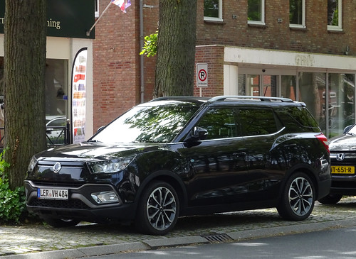 SsangYong XLV from Germany ©  peterolthof