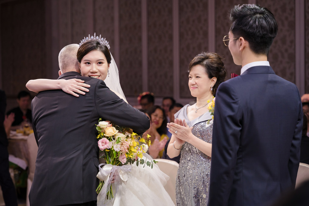 "SJwedding鯊魚婚紗婚攝團隊Calvin在東方文華酒店拍攝的婚禮紀錄”