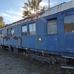 Vieux wagon bleu