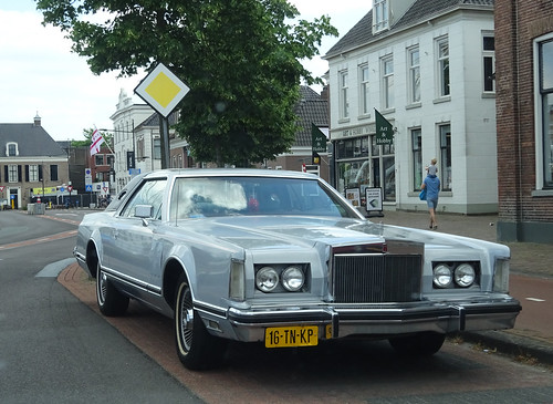 1978 Lincoln Continental Mark V ©  peterolthof