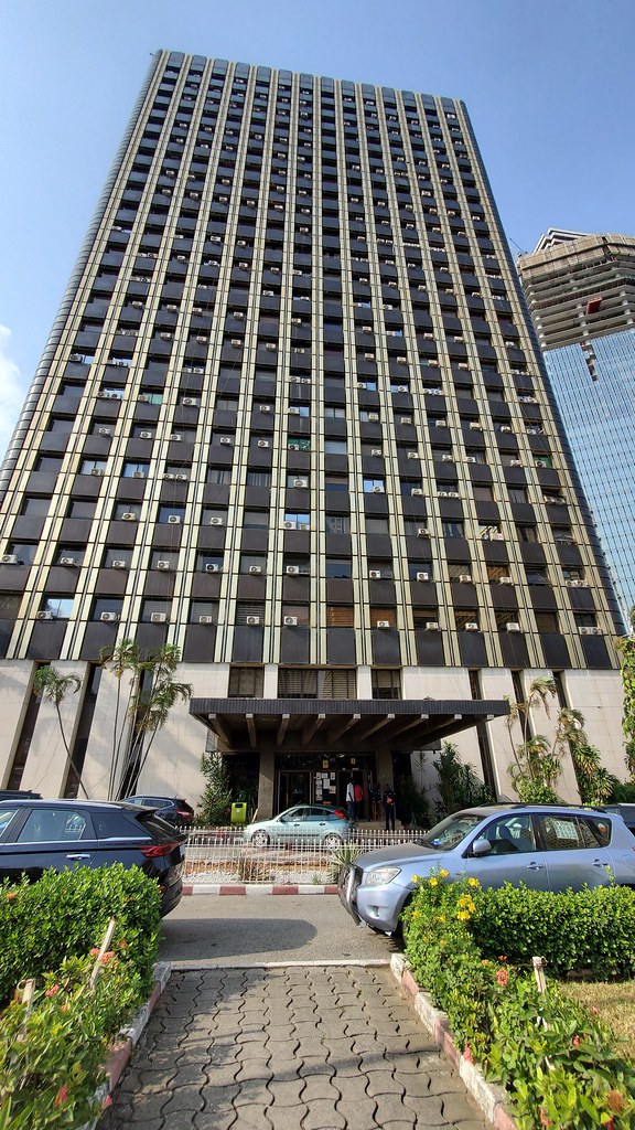 : Tour E, cit'e administrative d'Abidjan