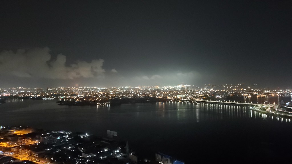 : Abidjan la nuit
