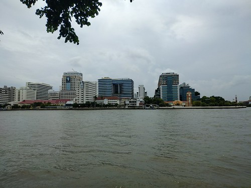 Chao Phraya River  / Bangkok, Thailand ©  Sasha India