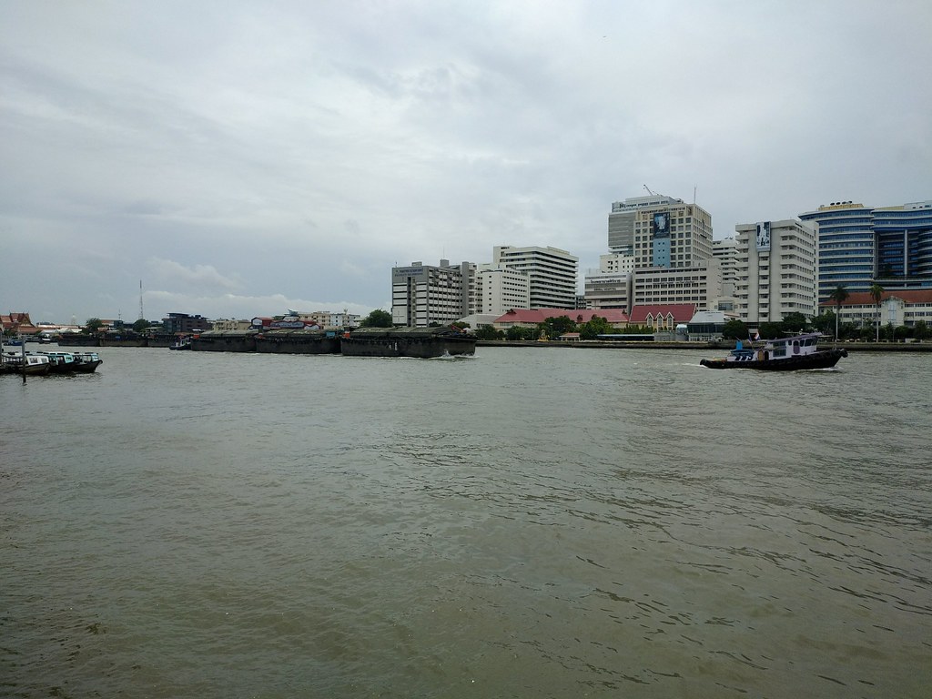 : Chao Phraya River  / Bangkok, Thailand