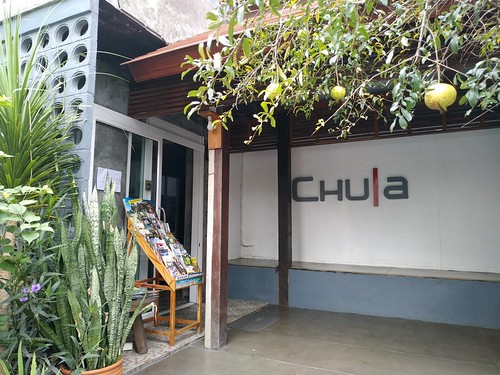 Chula Room & Service  /  Chiang Mai, Thailand ©  Sasha India
