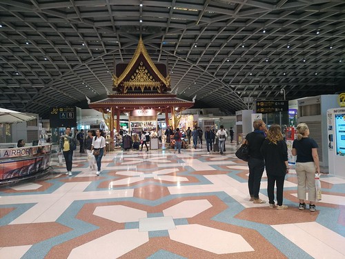 Suvarnabhumi Airport / Bangkok, Thailand ©  Sasha India
