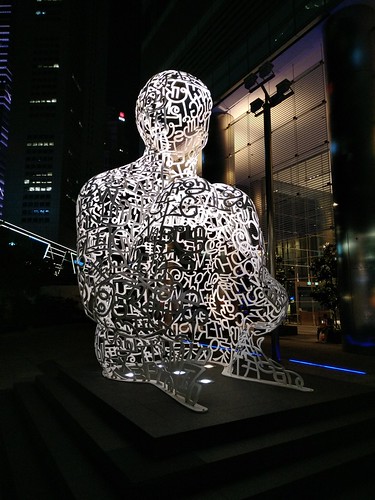 Singapore Soul (Ocean Financial Centre) sculpture by Jaume Plensa ©  Sasha India