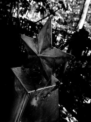 Metal Star. Soviet obelisk ©  Sergei F