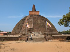 Abhayagiri Vihāra StupaSacred City of Anuradhapura, Sri Lanka