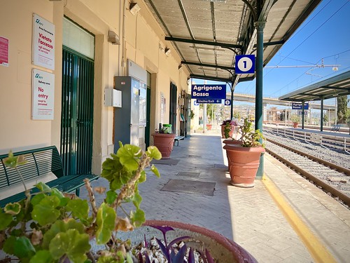 Agrigento Bassa station  ©  Sharon Hahn Darlin