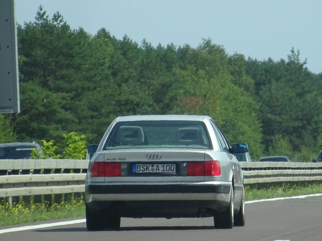 : Audi 100