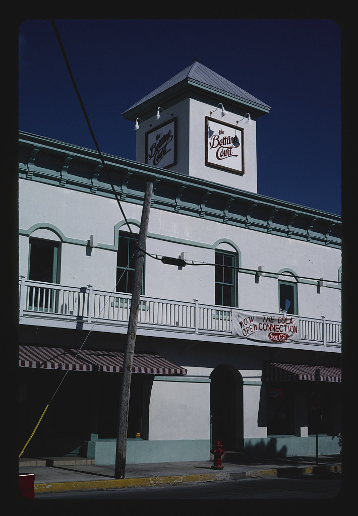: Coca Cola Bottling Co., Simenton Street, Key West, Florida (LOC)