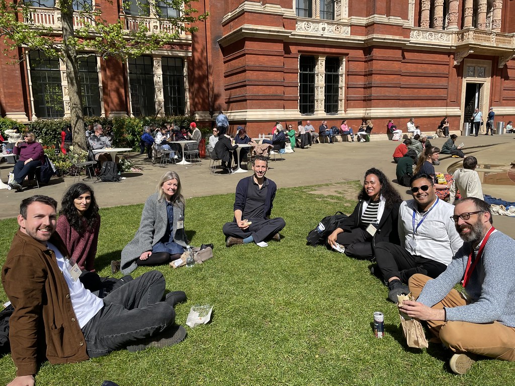 : IIIF / UV British Library and V&A team meetup