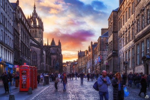 Streets of Edinburgh ©  Sergiy Galyonkin