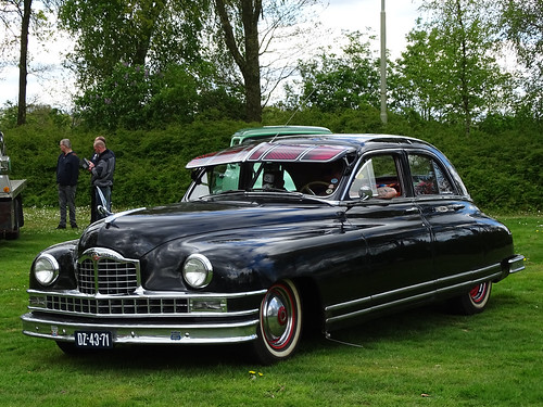 Packard Custom Eight Sedan ©  peterolthof