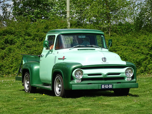 Ford F-100 ©  peterolthof
