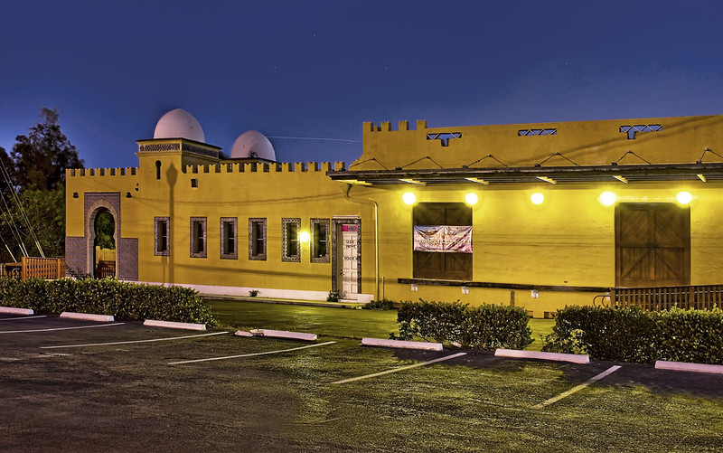 Opa-locka Seaboard Air Line Railway Station, 490 Ali Baba Avenue, Opa Locka, Florida, USA / Built: 1927 / Architect: Bernhardt E. Muller / Architectural Style: Moorish Revival architecture / Added to NRHP June 25, 1987<br/>© <a href="https://flickr.com/people/126251698@N03" target="_blank" rel="nofollow">126251698@N03</a> (<a href="https://flickr.com/photo.gne?id=27170581438" target="_blank" rel="nofollow">Flickr</a>)