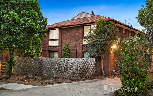 2/23 Firth St, Doncaster VIC 3108