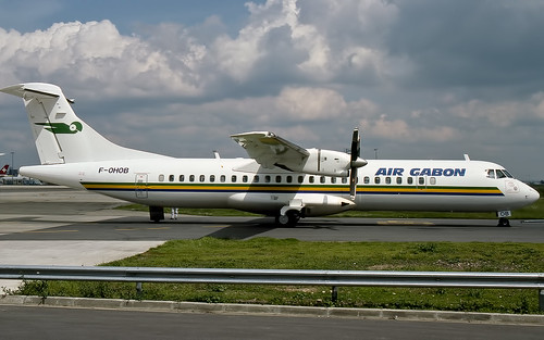 collection vilain N° 997 AIR GABON  ATR 72 202    F-OHOB 