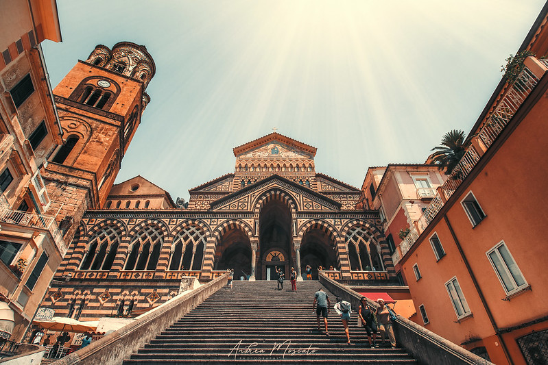 Cattedrale Sant'Andrea - Duomo di Amalfi (Italy)<br/>© <a href="https://flickr.com/people/96536076@N07" target="_blank" rel="nofollow">96536076@N07</a> (<a href="https://flickr.com/photo.gne?id=35691086270" target="_blank" rel="nofollow">Flickr</a>)