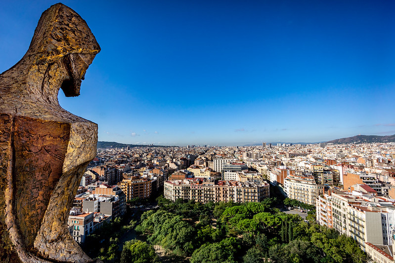 Barcelona from Sagrada Família<br/>© <a href="https://flickr.com/people/15976128@N06" target="_blank" rel="nofollow">15976128@N06</a> (<a href="https://flickr.com/photo.gne?id=37663793972" target="_blank" rel="nofollow">Flickr</a>)