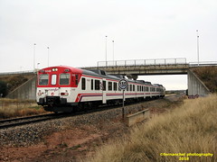 Tren de Cercanías de Renfe (Línea C-3) a su paso por RIBA-ROJA DE TÚRIA (Valencia)