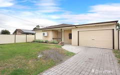 18 Inverleigh Court, Meadow Heights Vic
