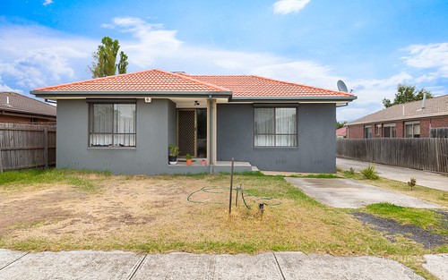 52 Ashleigh Crescent, Meadow Heights VIC 3048