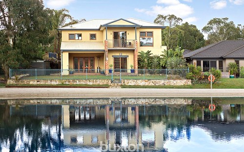 1 Moina Court, Patterson Lakes Vic 3197