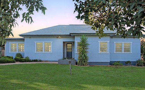 4 The Circle, Griffith NSW 2680