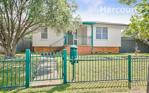 6 Harrah Place, Bradbury NSW 2560