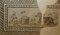 oğlak ve kova mozaiği / mosaic of goat and bucket