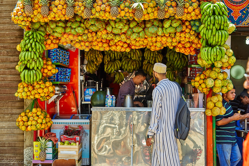 Fruits booth<br/>© <a href="https://flickr.com/people/27183568@N02" target="_blank" rel="nofollow">27183568@N02</a> (<a href="https://flickr.com/photo.gne?id=48030309611" target="_blank" rel="nofollow">Flickr</a>)
